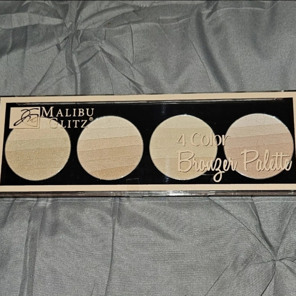 Malibu Glitz 4 Color Bronzer Palette BNIB